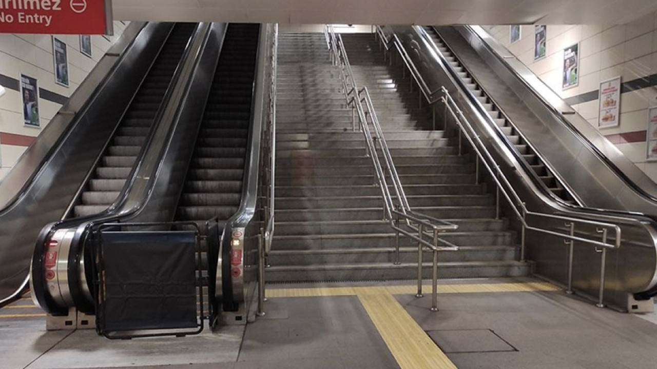 Metro ve tramvay hatlarında çalışmayan yürüyen merdivenler vatandaşları çileden çıkardı