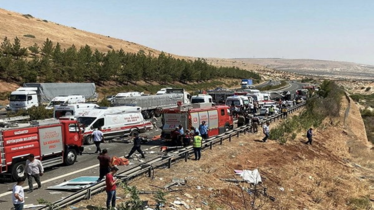 Gaziantep'teki feci kaza sonrası yeni gelişme: Otobüs sürücüsü adliyeye sevk edildi