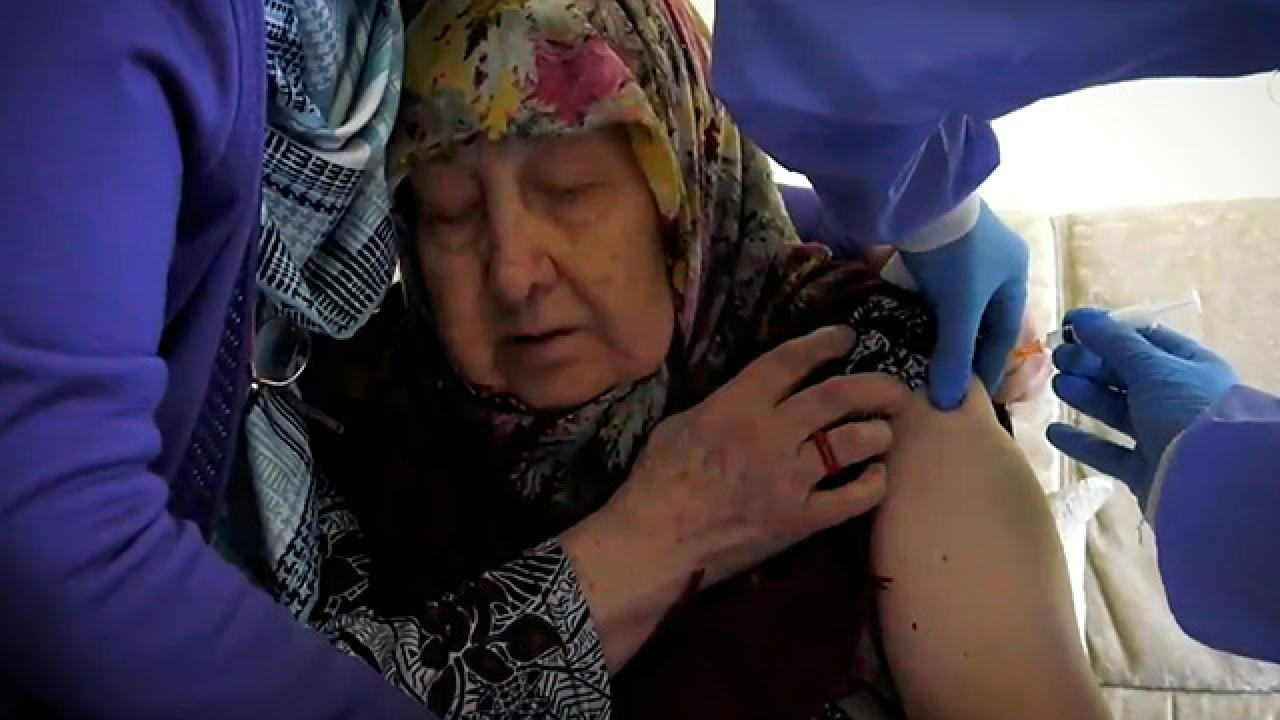 Grip aşıları, 65 yaş üstü ve kronik hastalar için e-Nabız'da tanımlandı