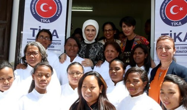 Emine Erdoğan, Madagaskar'da Kadın Eğitim Merkezi'nin Açılışını Yaptı