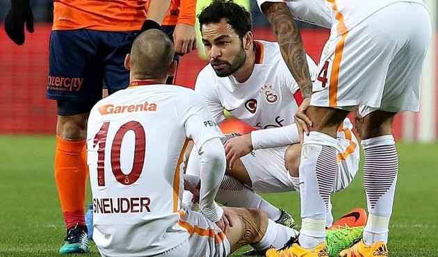 Sneijder, Selçuk ve Carole ne zaman sahalara dönecek?