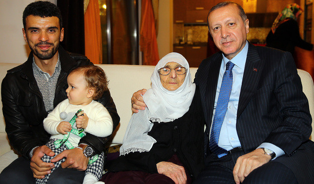 Cumhurbaşkanı Erdoğan'dan milli motosikletçiye sürpriz