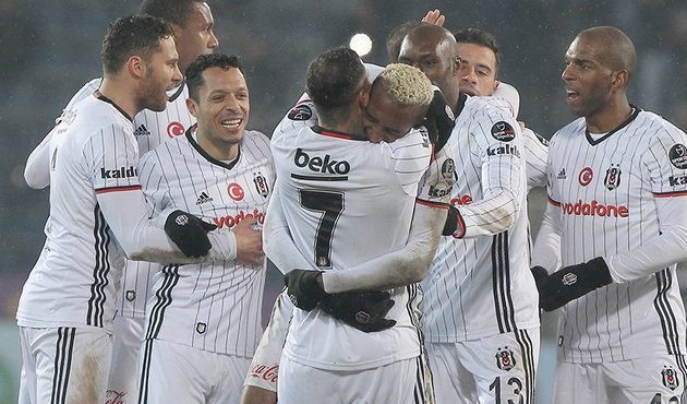 Beşiktaş takımı sigortalattı