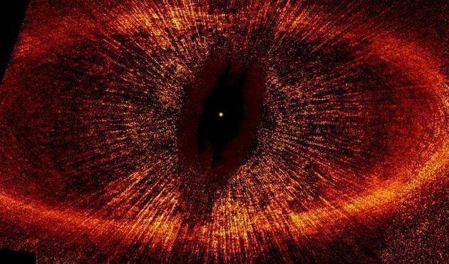Sauron'un Gözü 25 ışık yılı uzaklıktan bize göz kırpıyor!