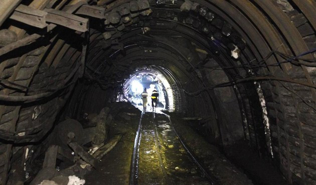 Zonguldak'ta maden ocağında göçük: 2 işçi mahsur kaldı...
