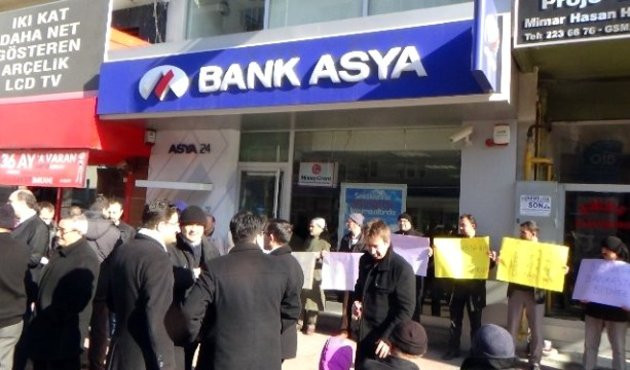 İstanbul'da Bank Asya operasyonu! Bu kez hedef banka yöneticileri...