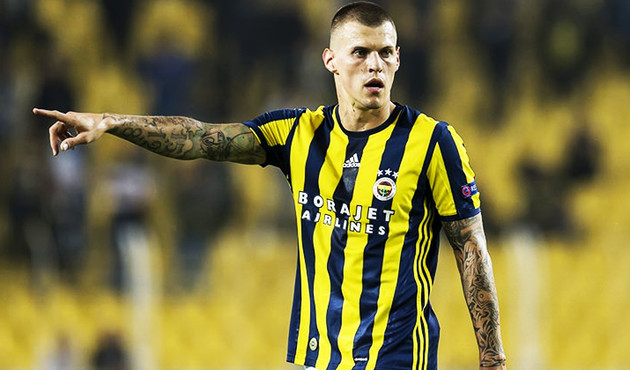 Fenerbahçe'de Kjaer derken Skrtel gidiyor!