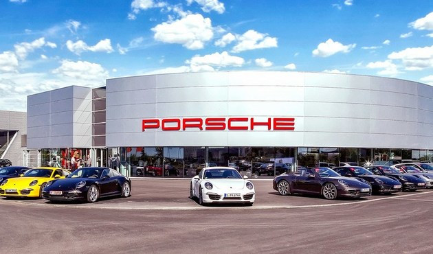 Porsche 22 bin aracını geri çağırıyor...