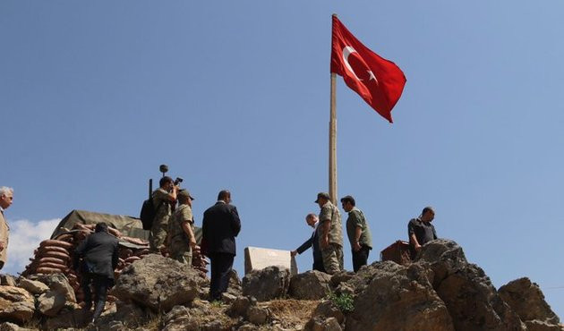 İçişleri Bakanı Soylu, bir zamanlar PKK'nın girilmez dediği yerde! / VİDEO