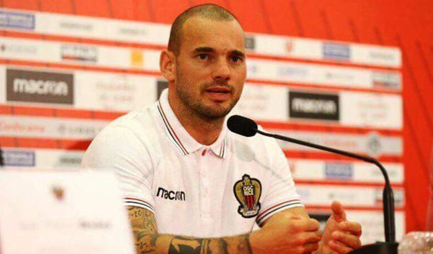 Sneijder'e şok! 'Takımda ona yer yok'