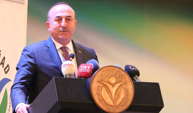 Dışişleri Bakanı Çavuşoğlu’ndan Irak’a övgü…