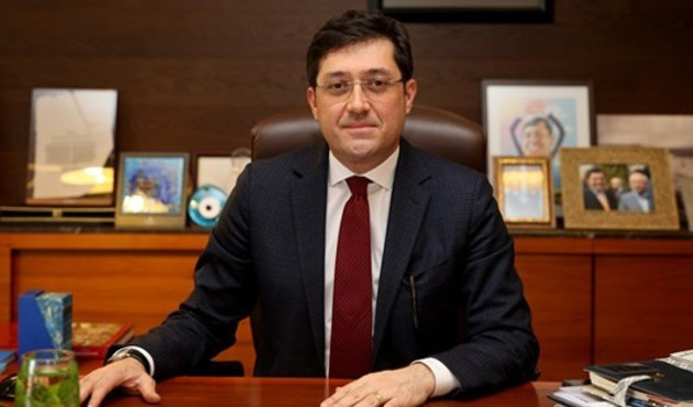 İçişleri Bakanlığı Beşiktaş Belediye Başkanı Hazinedar'ı görevden aldı...