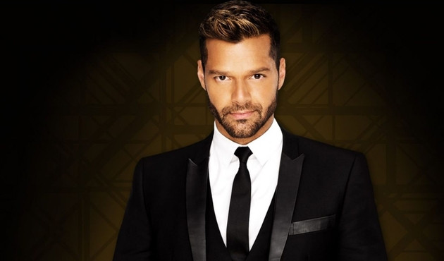 Ricky Martin'den çok konuşulacak karar...