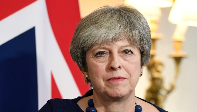İngiltere Başbakanı May’e suikast girişimi engellendi!