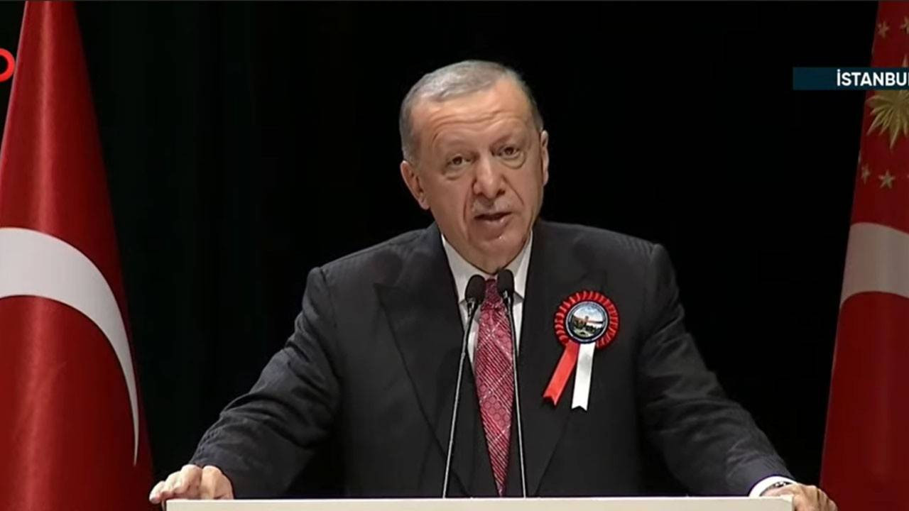 Erdoğan Harp Enstitüleri Mezuniyet Töreninde konuşuyor