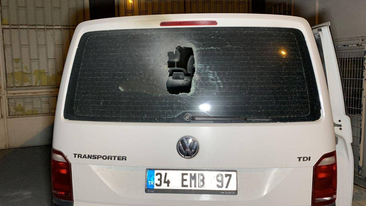Maltepe'de eski milletvekilinin aracına molotoflu saldırı