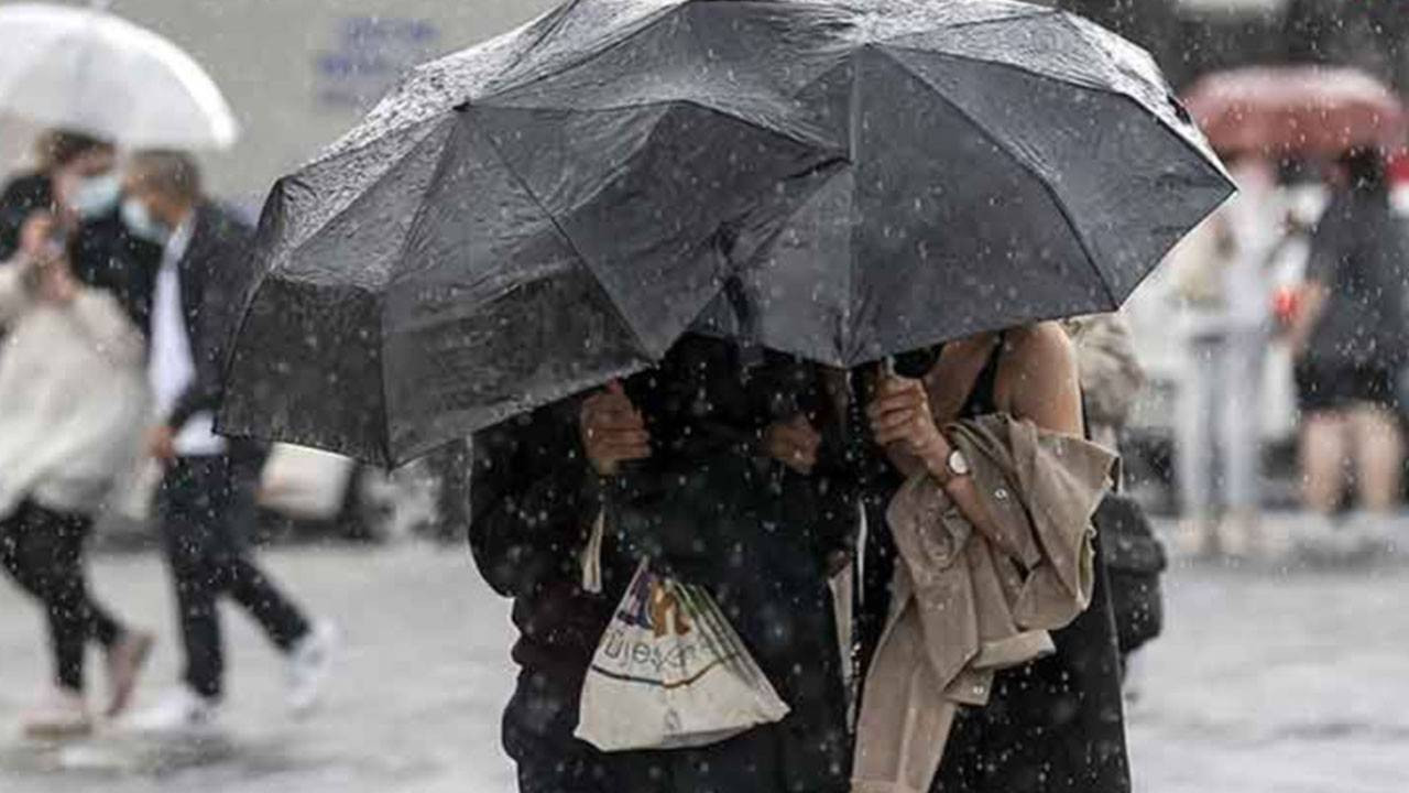 AKOM’dan İstanbul için sağanak yağış uyarısı! Bir anda bastıracak, tedbir alın!