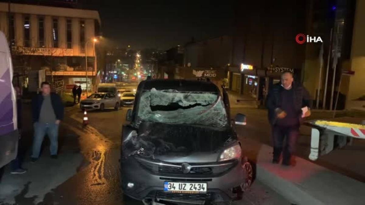 Ümraniye'de alkollü sürücü ticari araca çarparak yan yattı