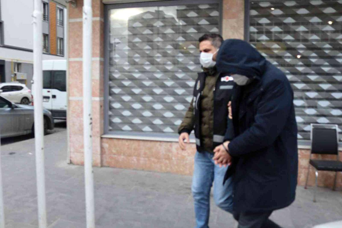 Kayseri merkezli 3 ilde kaçak telefon operasyonu: 11 gözaltı