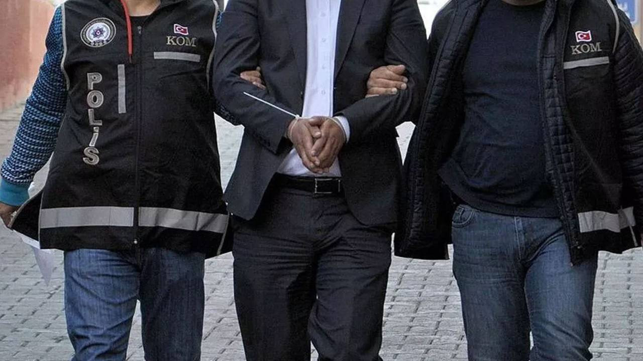 Eski albaya FETÖ üyeliğinden 7 yıl 6 ay hapis cezası