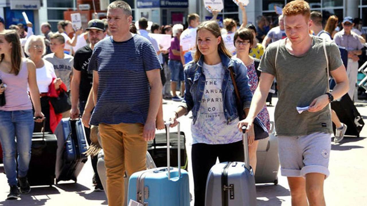 Nisan ayında yabancı ziyaretçi sayısı yüzde 225 arttı