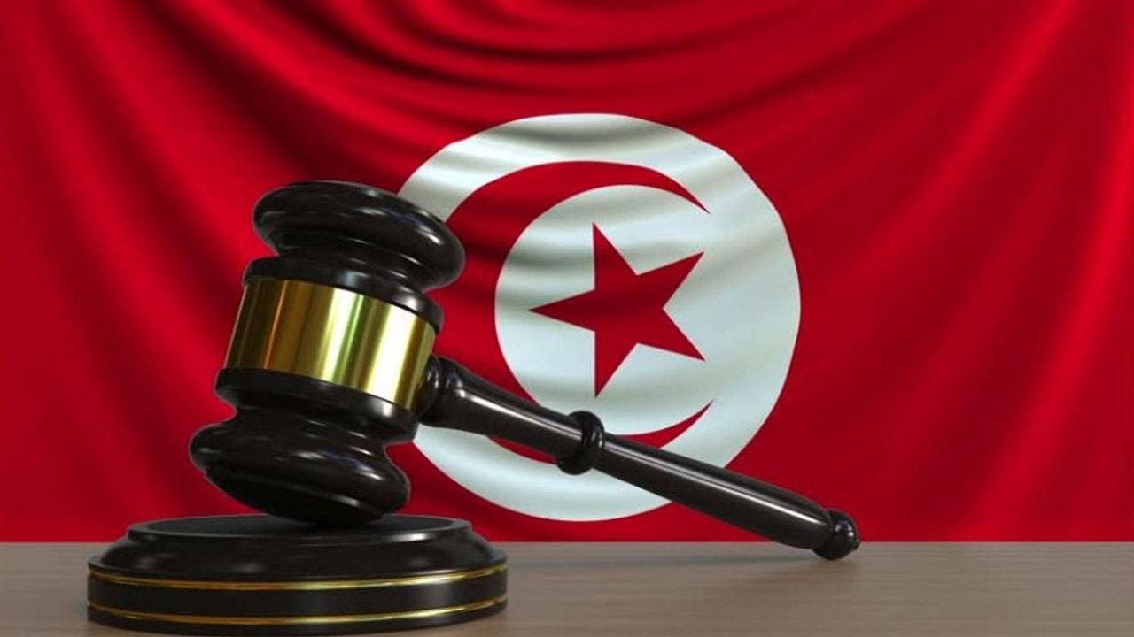 Tunus'ta terör örgütü DEAŞ üyesi 9 kişiye ikişer kez idam cezası verildi