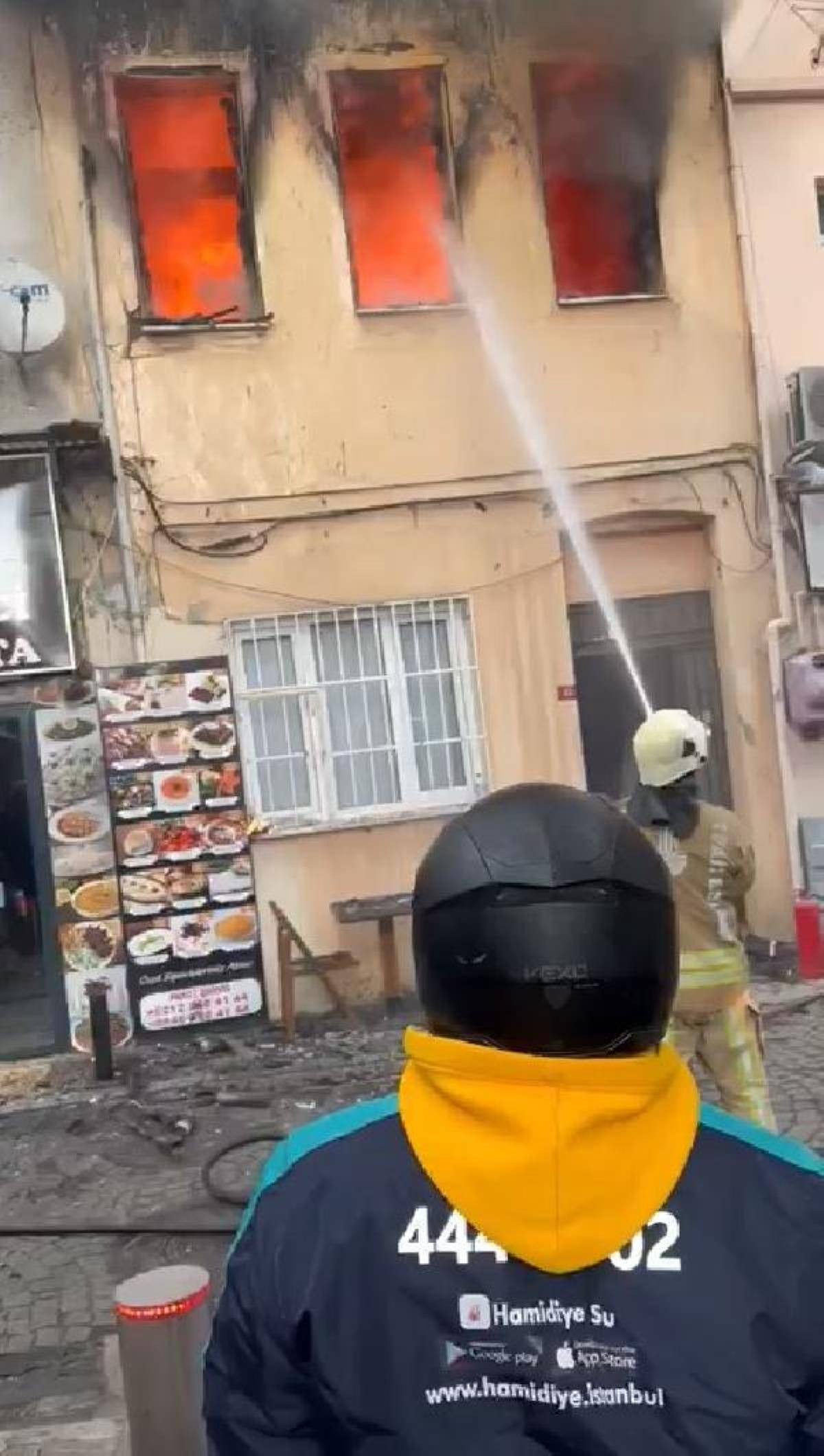 Ortaköy'de yangın paniği (1)